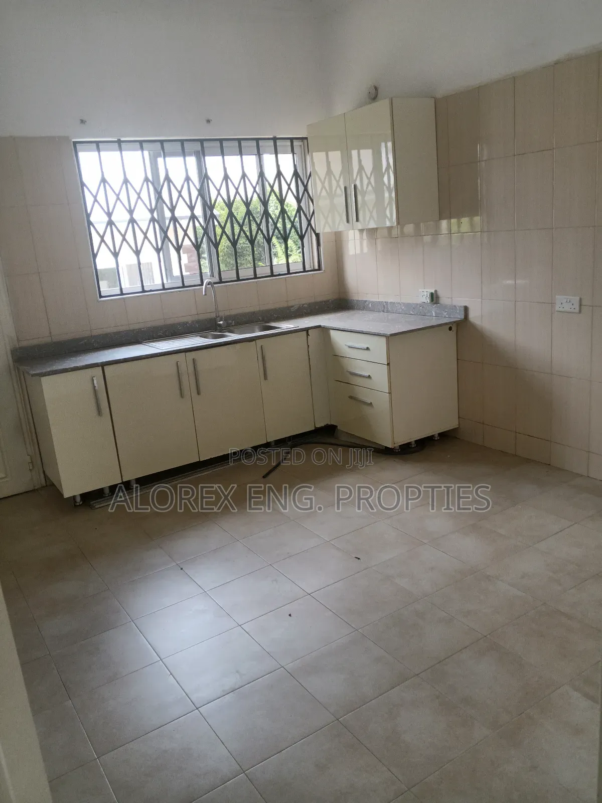2bdrm House in Oyarifa, Pentecost for rent