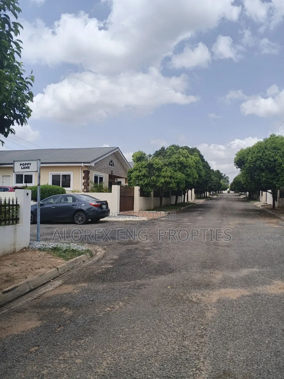 2bdrm House in Oyarifa, Pentecost for rent