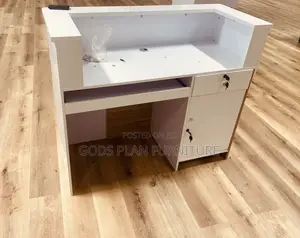 Front Desk ( D -8345)