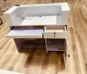 Front Desk ( D -8345)