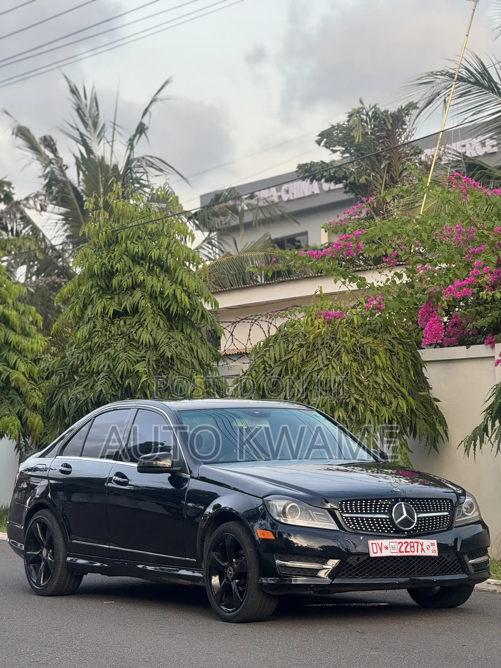 Mercedes-Benz C300 Luxury 4Matic Sedan AWD (3.0L 6cyl 7A) 2012 Black