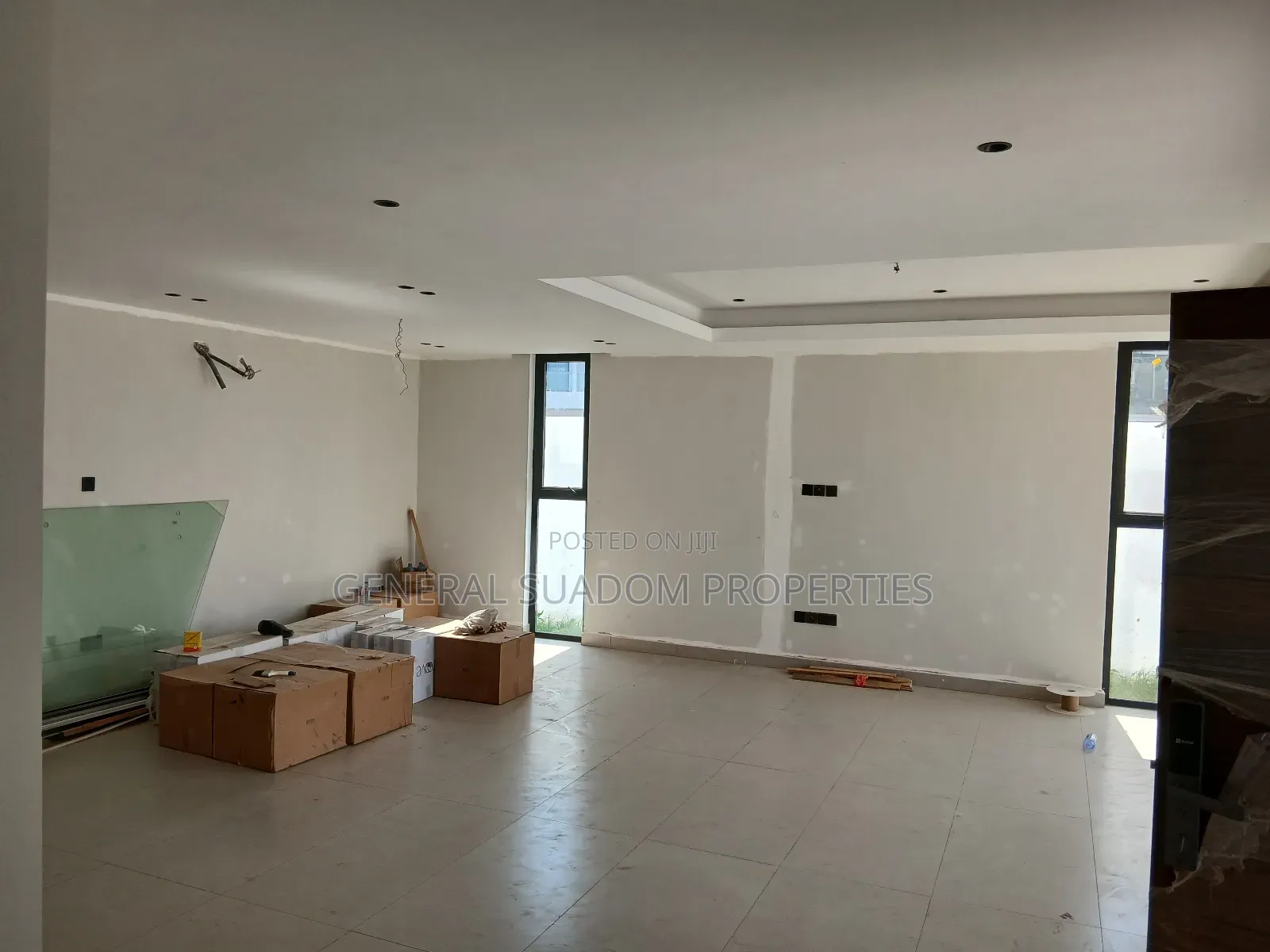 5bdrm Duplex in Suadom Properties, Manet Junction for sale