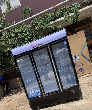 Try Out PVC-150 Display Pearl Fridge