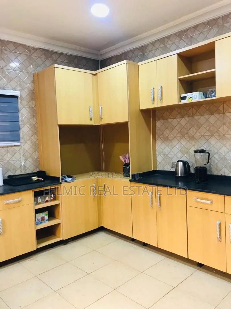 Furnished 3bdrm House in Felmic Real Estate, Pillar 2 for sale