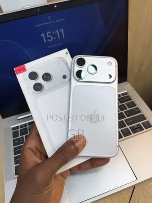 Apple iPhone 17 Pro Max 256 GB Silver