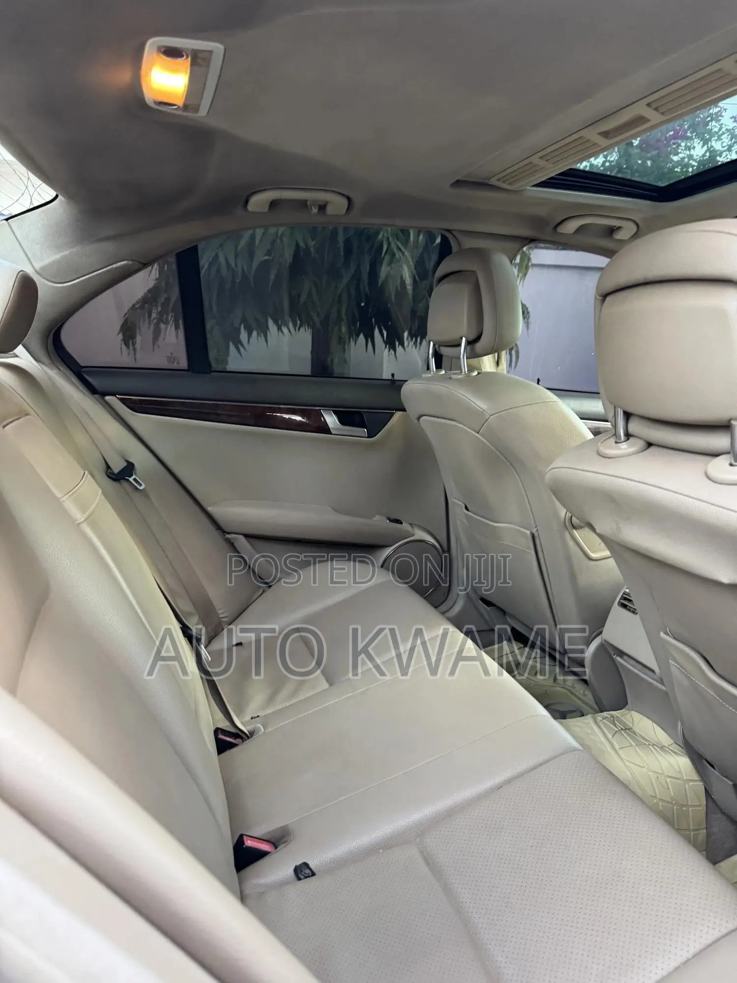 Mercedes-Benz C300 Luxury 4Matic Sedan AWD (3.0L 6cyl 7A) 2012 Black