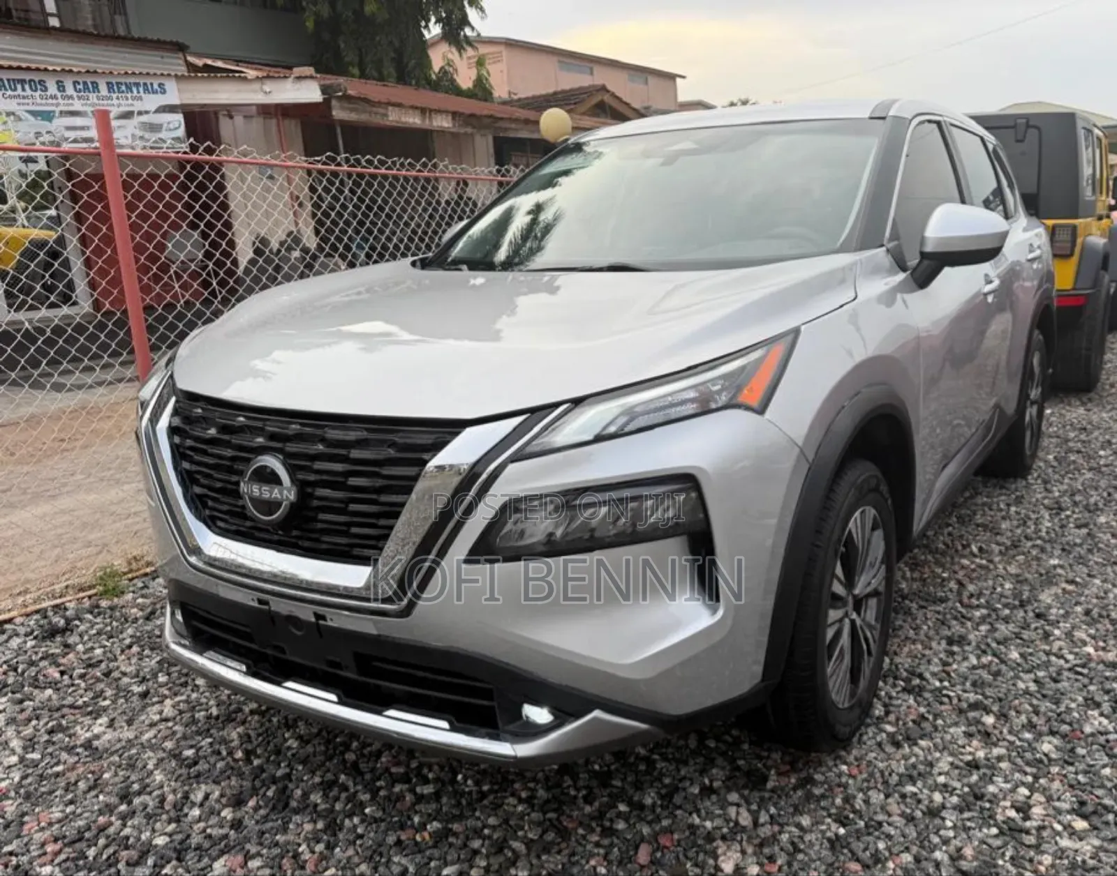 Nissan Rogue SV 2023 Silver
