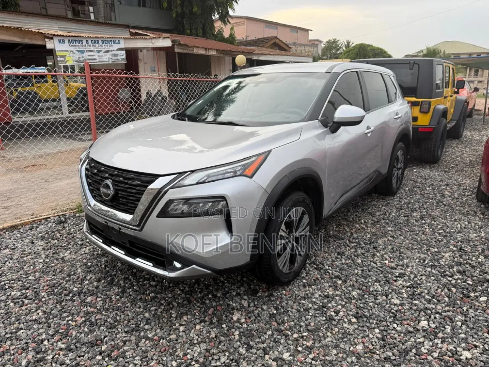 Nissan Rogue SV 2023 Silver