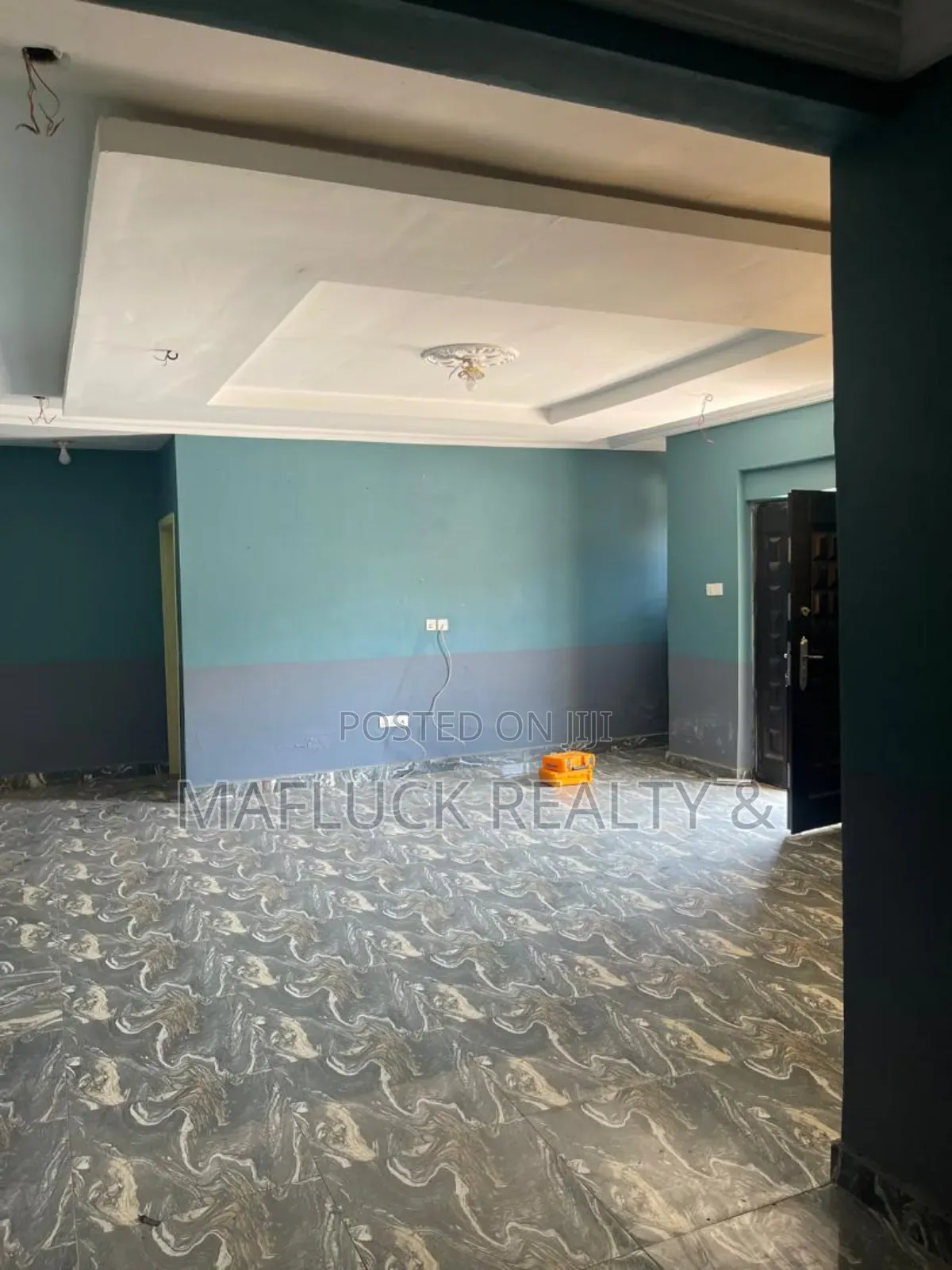 2bdrm Apartment in Lakeside Estate for rent