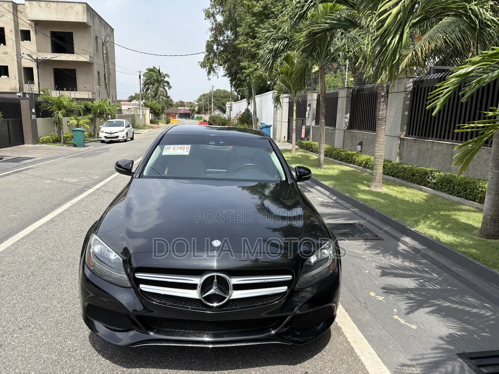 Mercedes-Benz C300 2016 Black