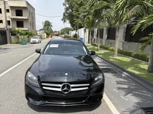 Mercedes-Benz C300 2016 Black