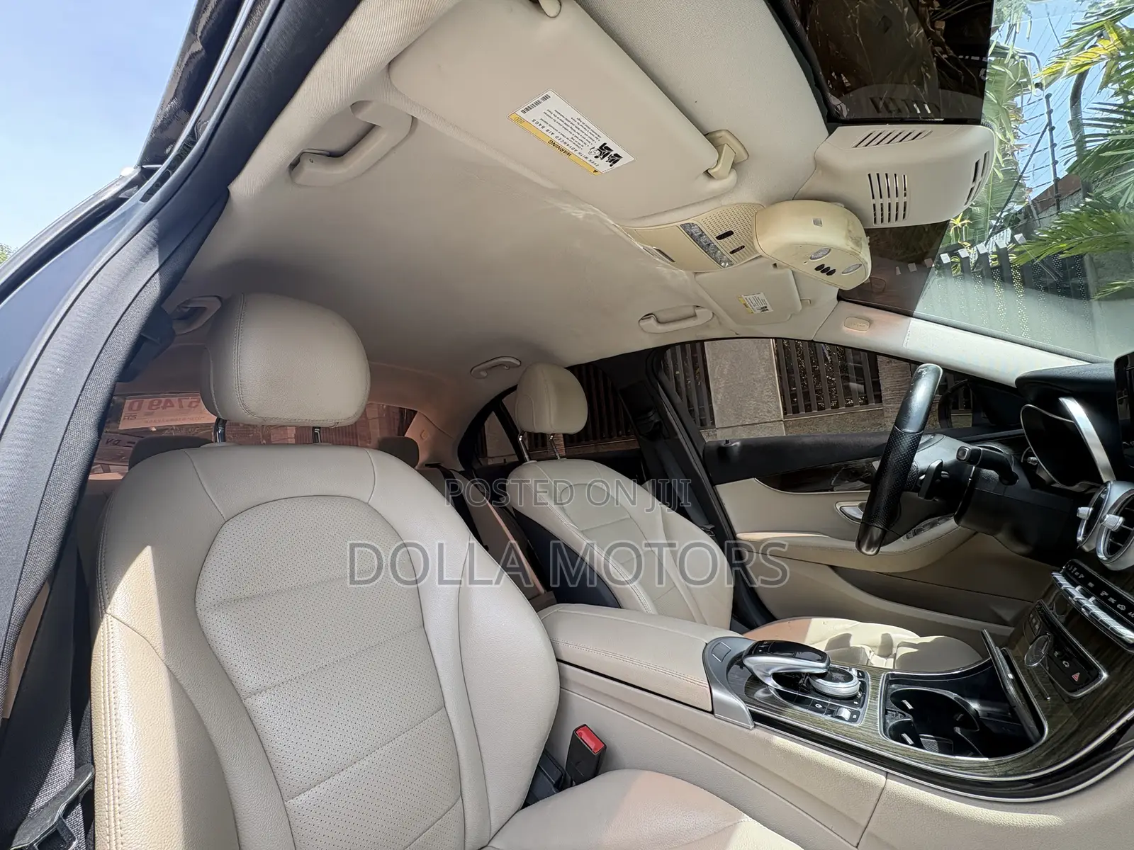 Mercedes-Benz C300 2016 Black