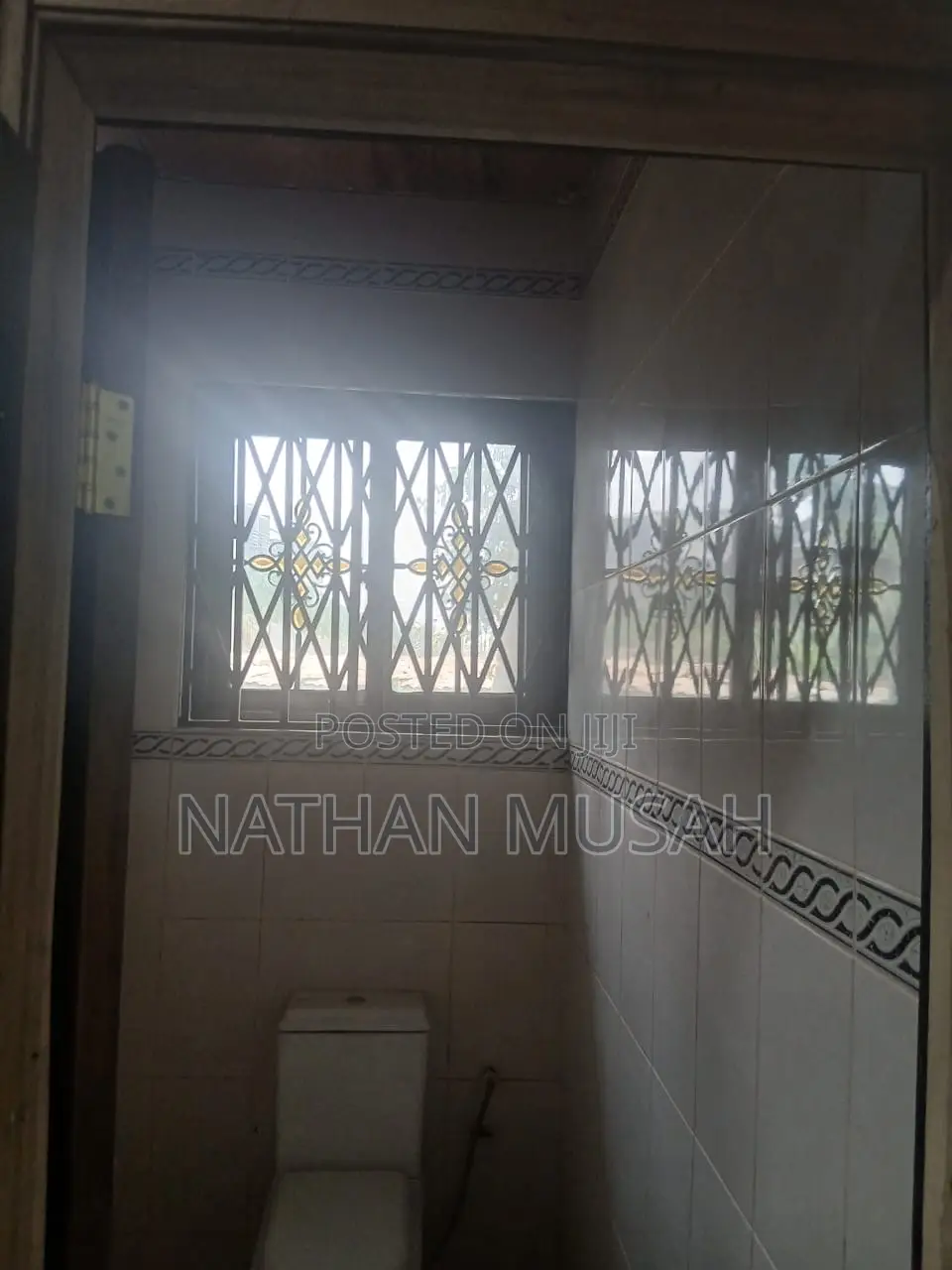 6bdrm House in Pokuase for sale