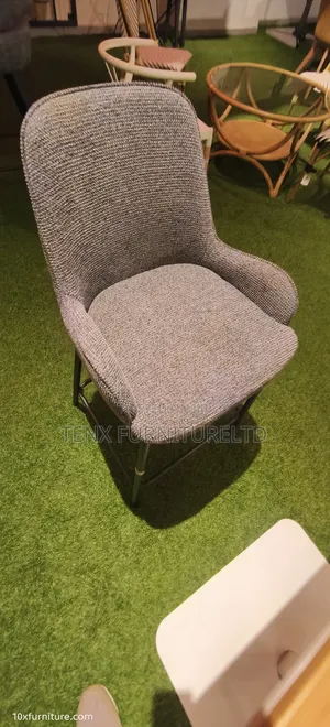Bar/Kitchen Stool (Fabric and Metal)