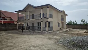 5bdrm House in Asofan, Accra Metropolitan for sale