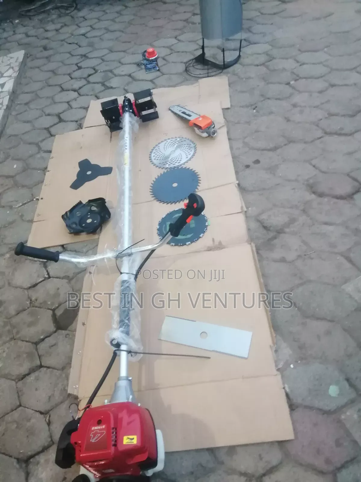 4 Stroke 9 In 1 Brush Cutter Weeding Machine