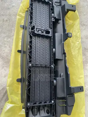Honda Cr-v 2022,2023,2024 Radiator Shutter Grille