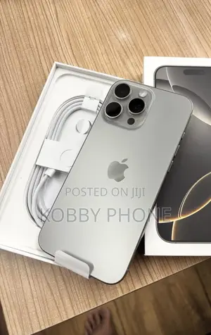 Apple iPhone 15 Pro Max 256 GB Silver