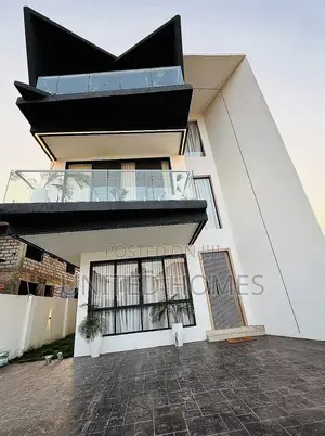 Furnished 5bdrm House in Adjiriganor for sale