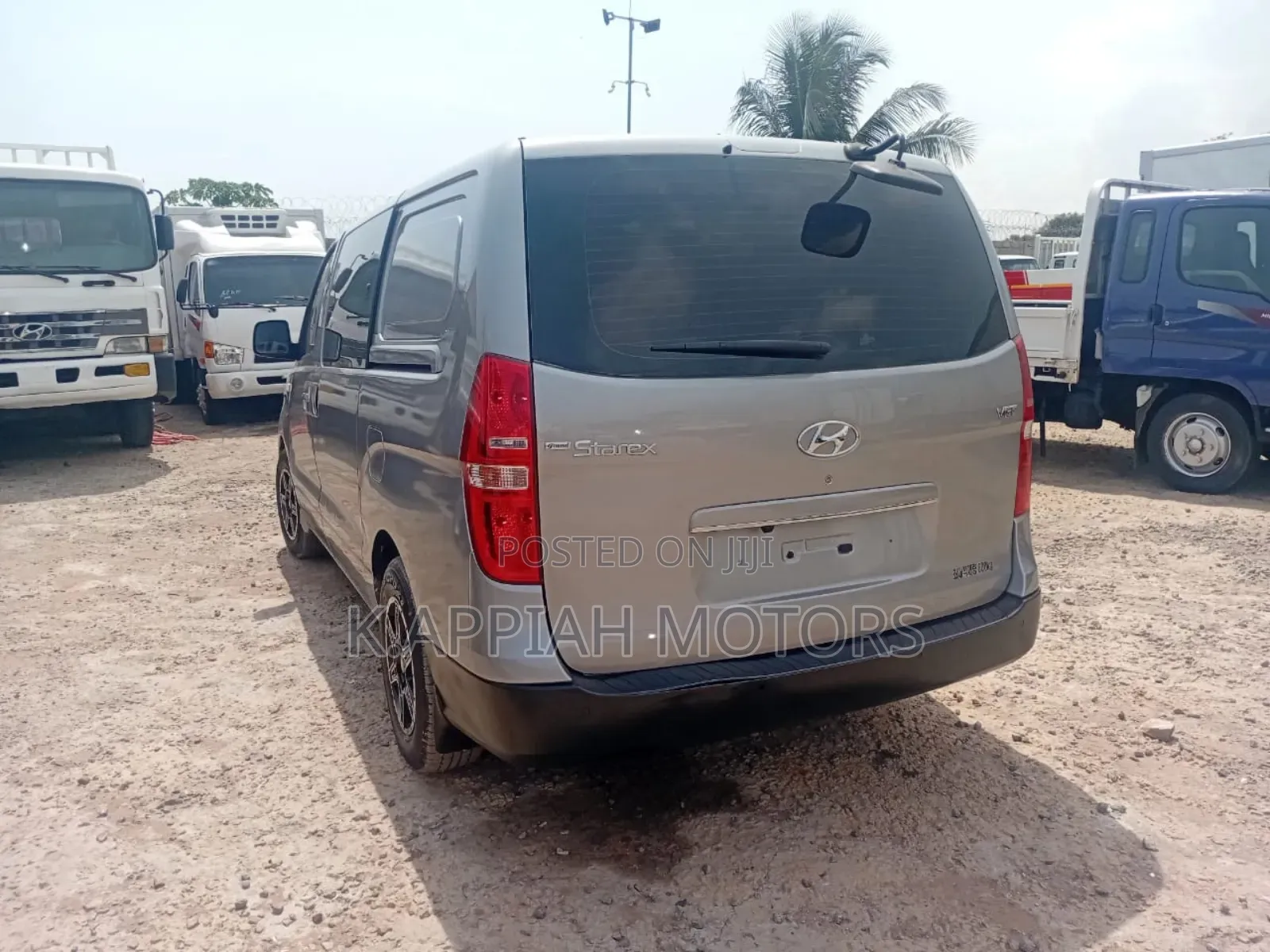 Hyundai Starex 2018 Grey