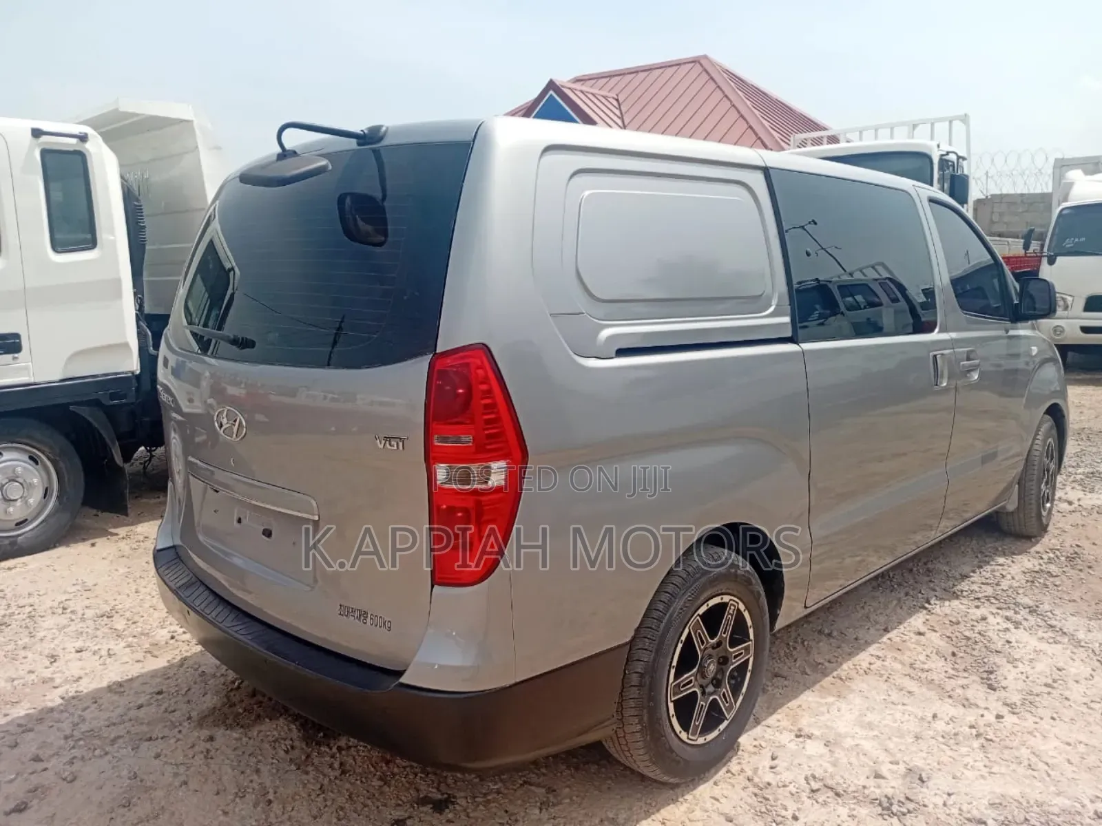 Hyundai Starex 2018 Grey
