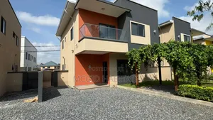 3bdrm House in Oyarifa Mall Area for sale