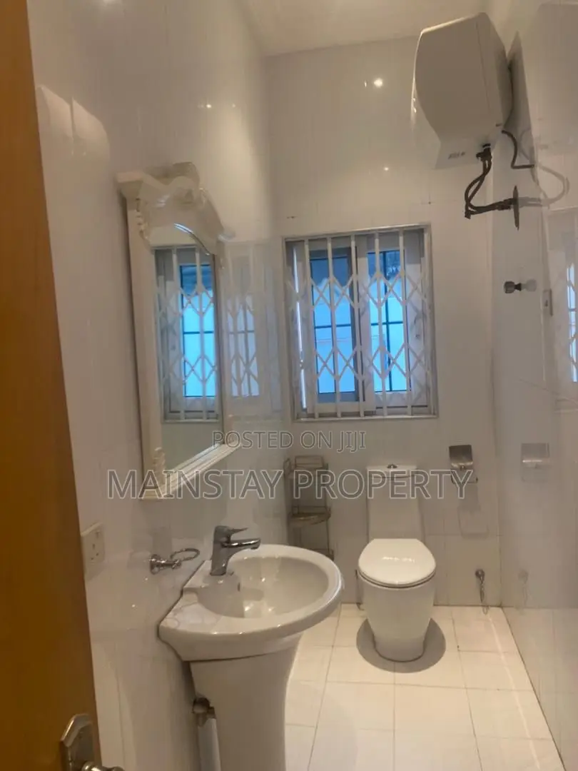 5bdrm House in Mainstay Estates, East Legon for rent
