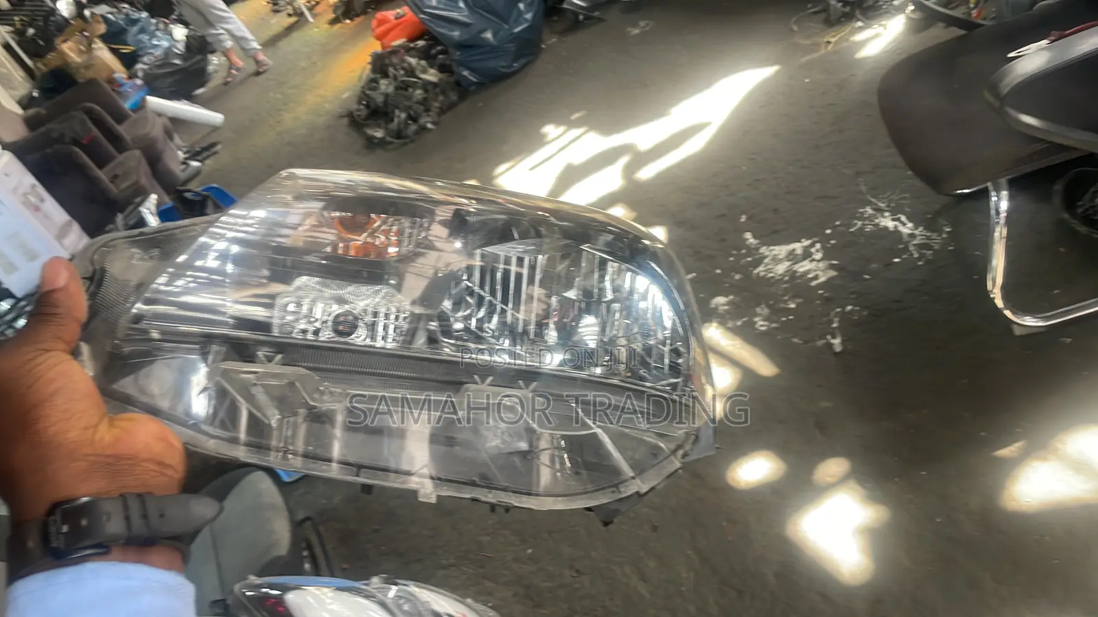 Toyota Vitz 2015 Left Headlights