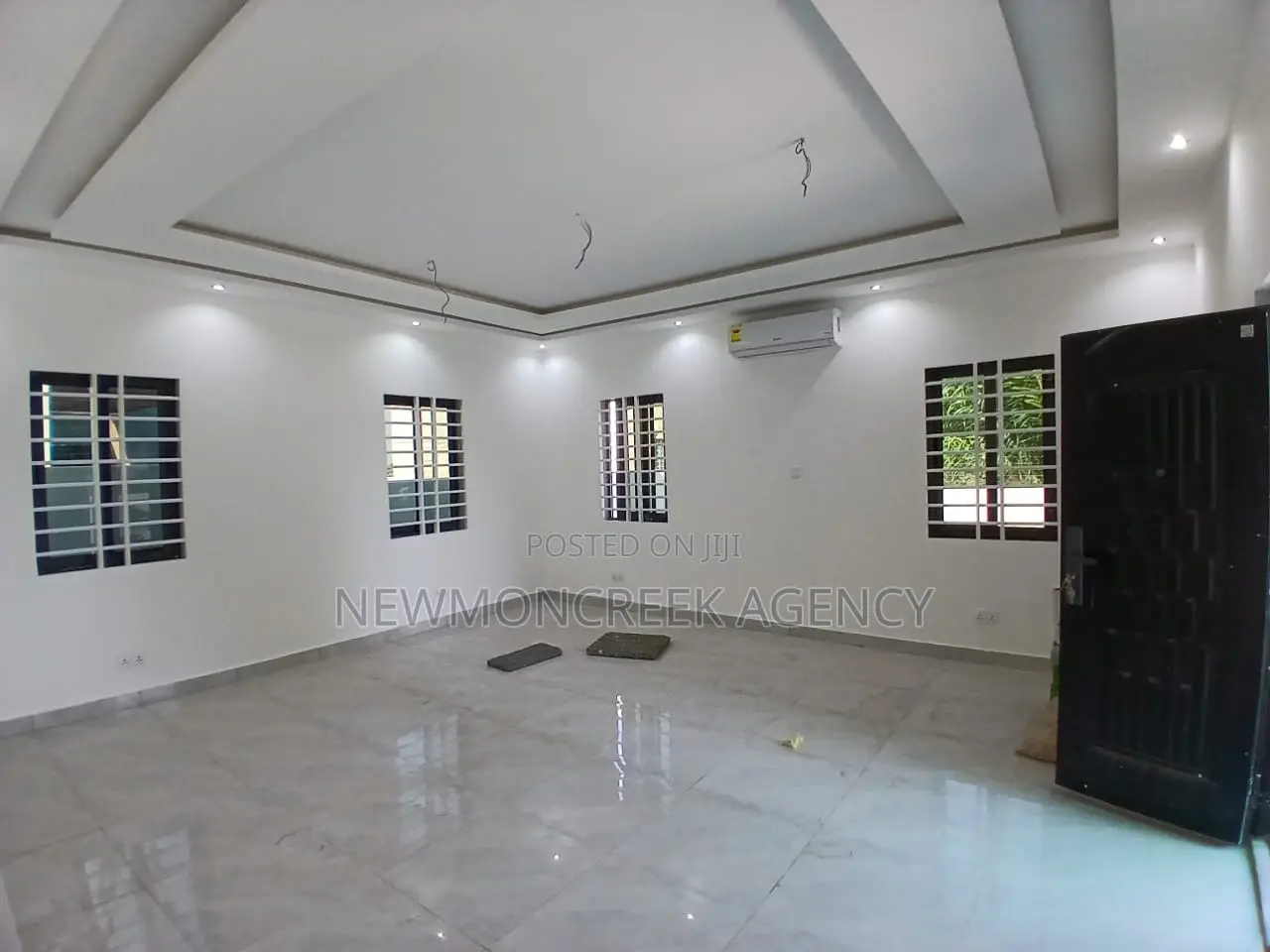 3bdrm Bungalow in Ayi Mensah, Accra Metropolitan for sale
