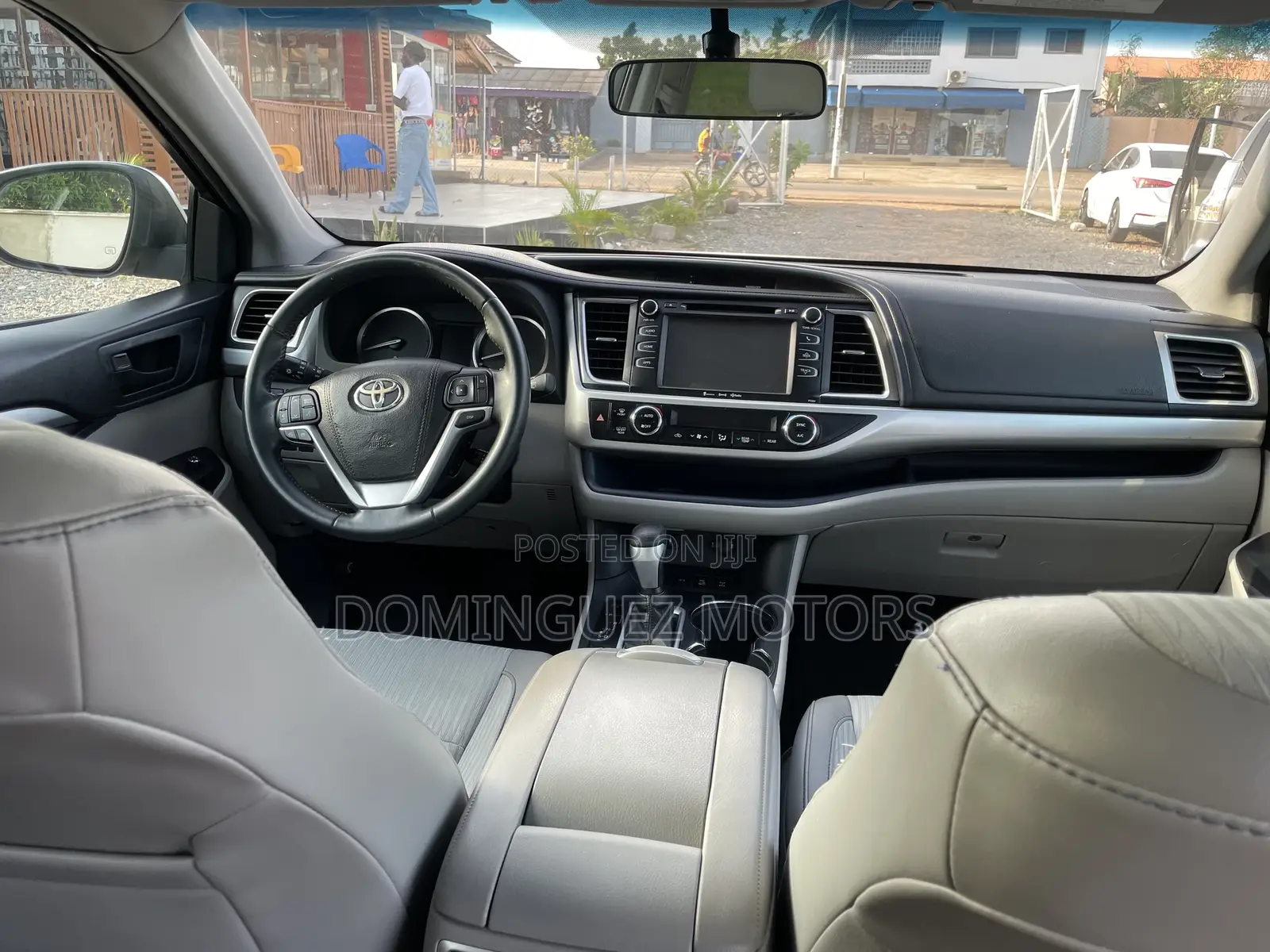 Toyota Highlander 2017 Silver