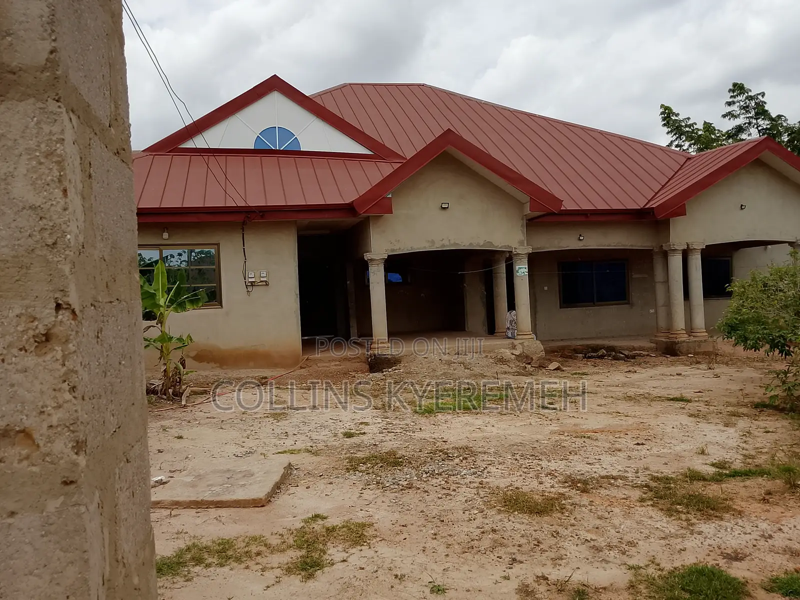 5bdrm House in Abuakwa, Kumasi Metropolitan for sale