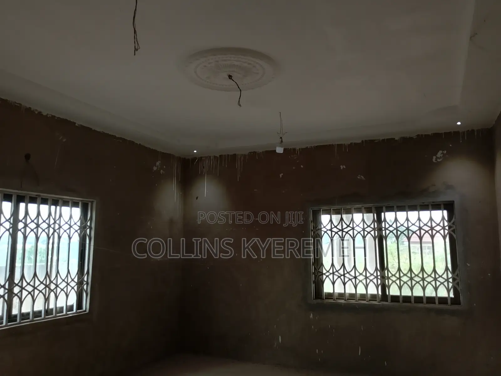 5bdrm House in Abuakwa, Kumasi Metropolitan for sale