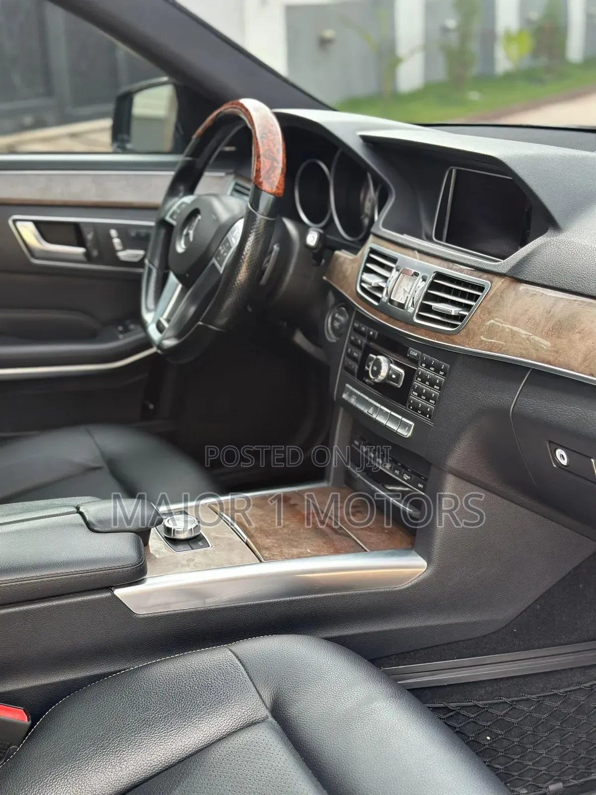 Mercedes-Benz E350 2014 Black