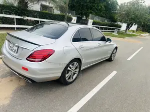 Mercedes-Benz C300 2016 Silver
