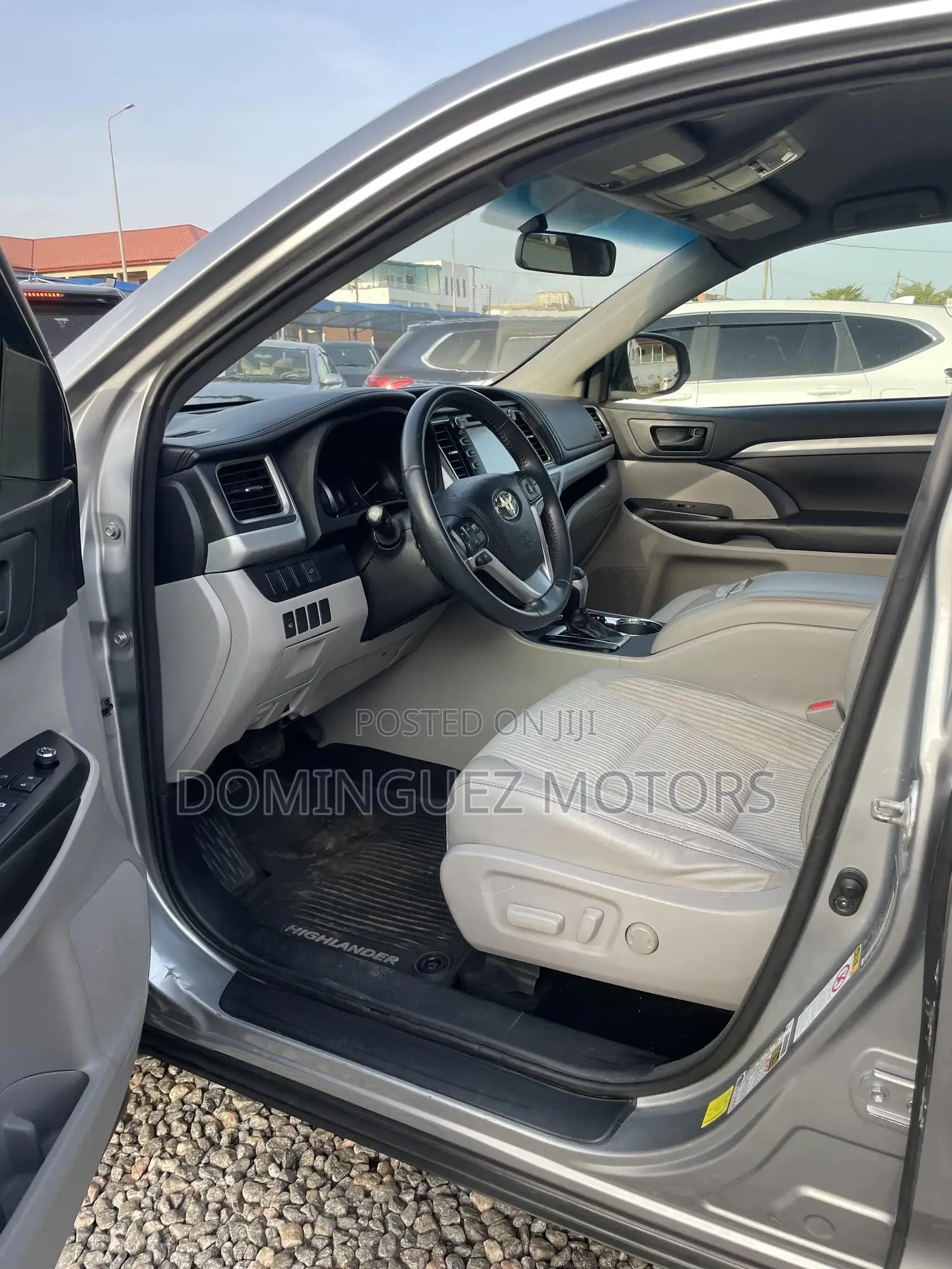 Toyota Highlander 2017 Silver