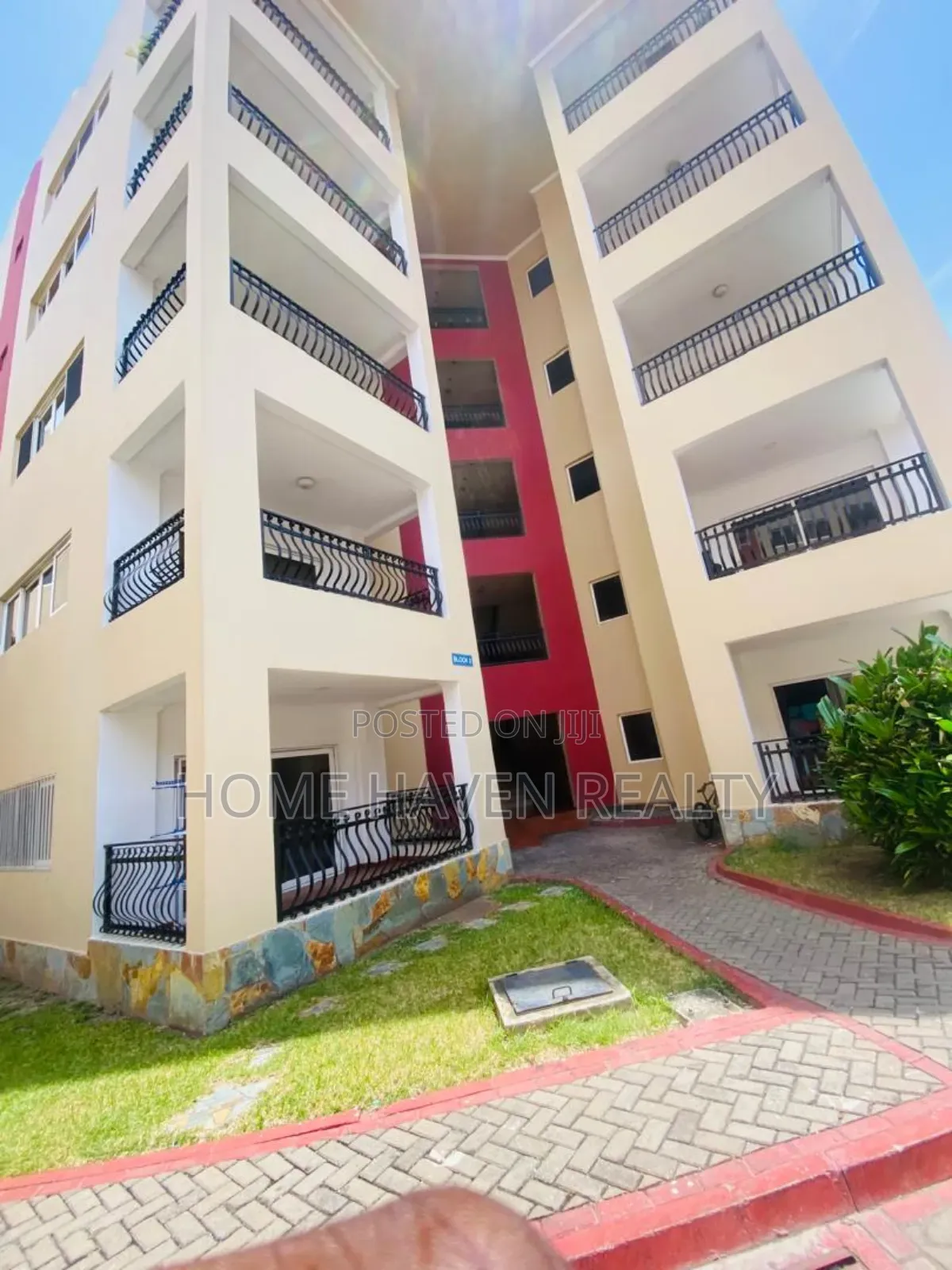 Furnished 3bdrm Apartment in Airport Residentials for rent