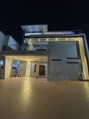 5bdrm Mansion in Bn Estate for sale