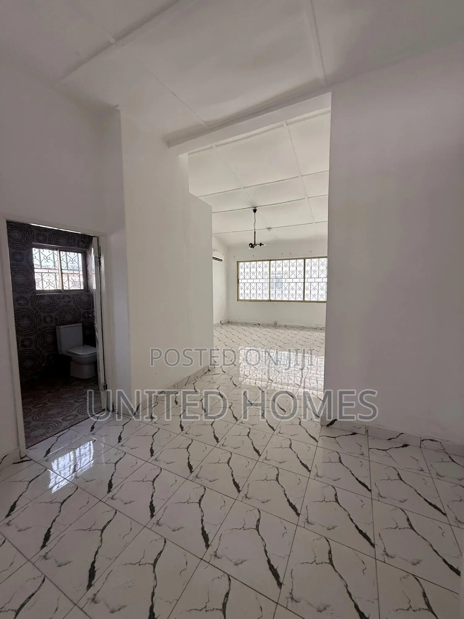 7bdrm House in Labone for rent
