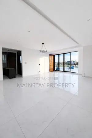 6bdrm House in Mainstay Estates, East Legon for sale