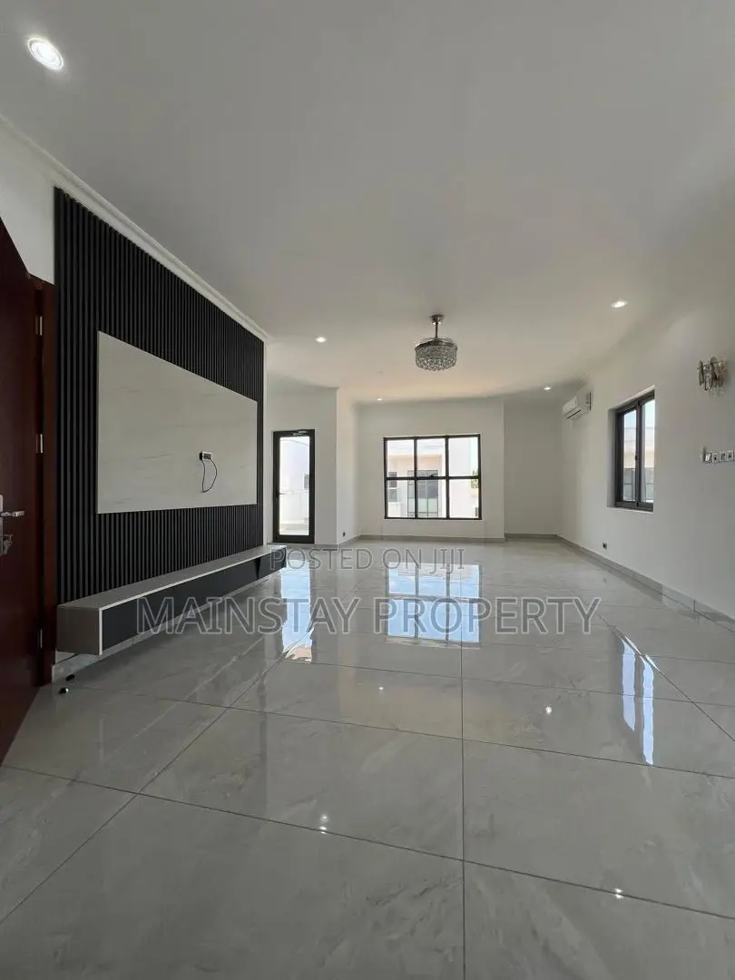 4bdrm Townhouse / Terrace in Mainstay Estates, East Legon for rent
