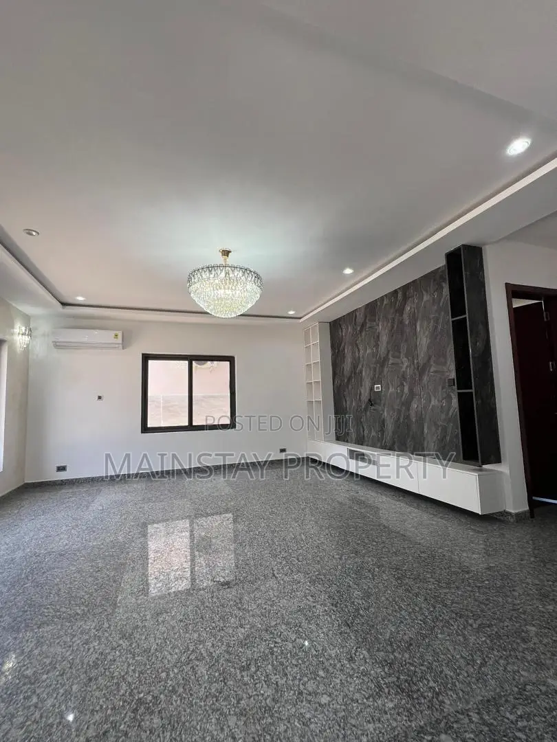 4bdrm Townhouse / Terrace in Mainstay Estates, East Legon for rent