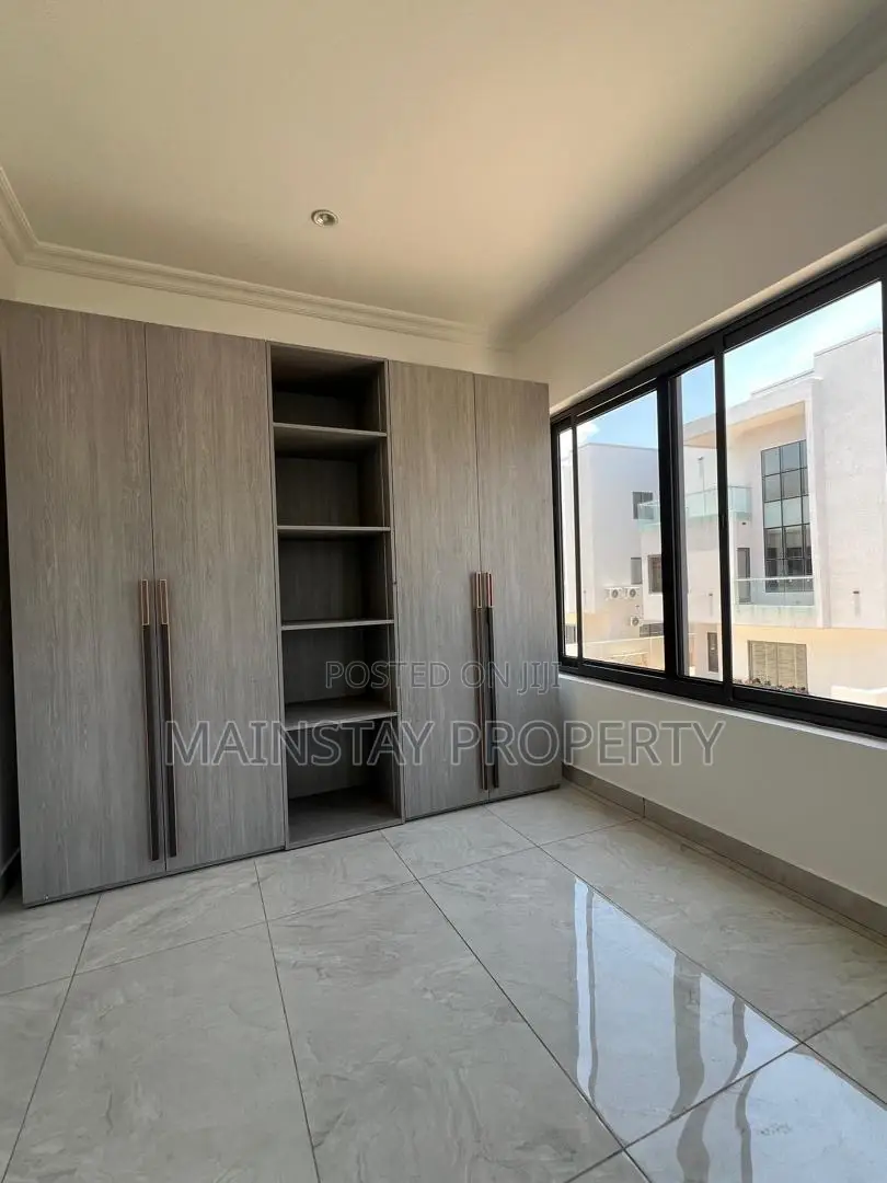 4bdrm Townhouse / Terrace in Mainstay Estates, East Legon for rent
