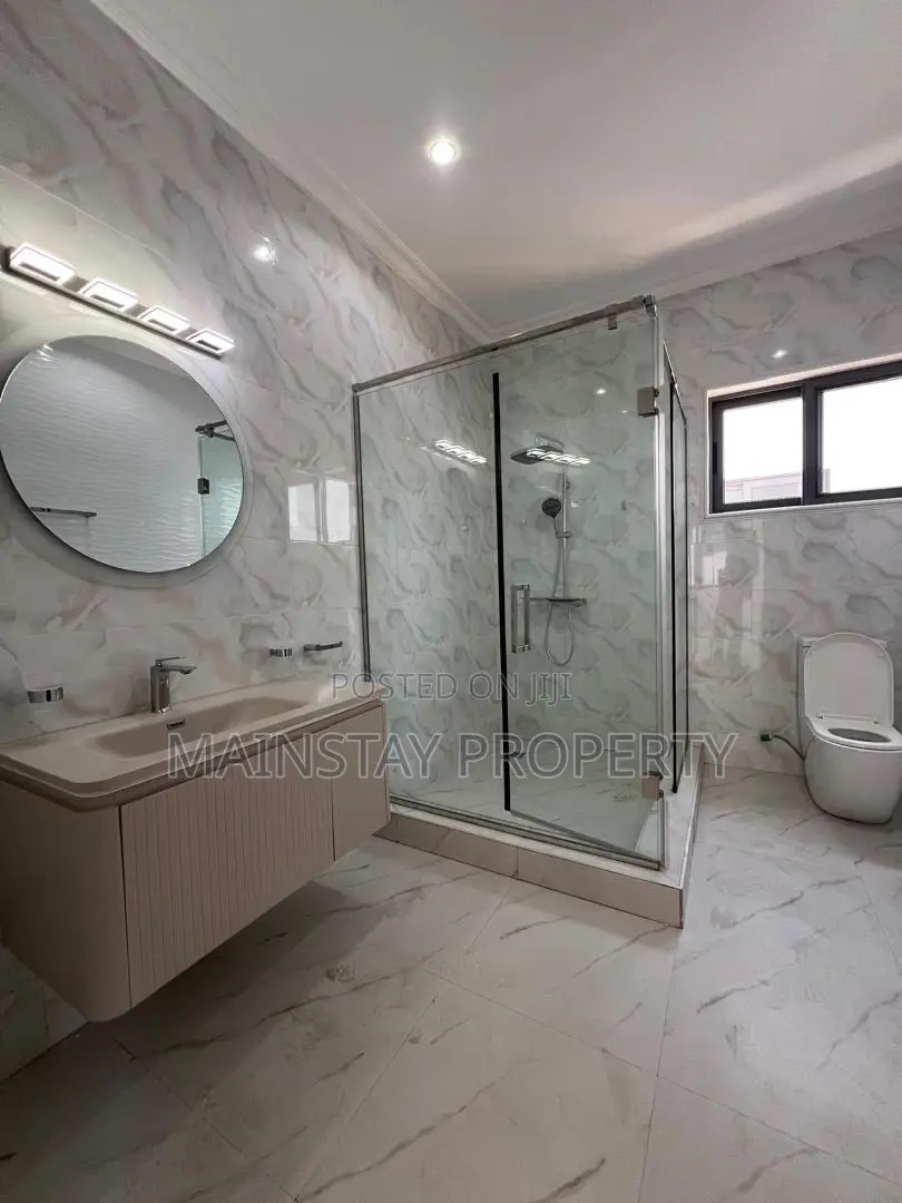 4bdrm Townhouse / Terrace in Mainstay Estates, East Legon for rent