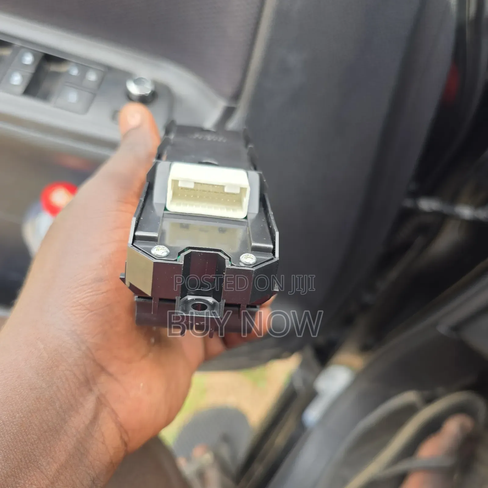 Voxy 2014 to 2019 Window Switch
