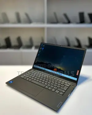 New Laptop Lenovo V14 G4 IRU 16GB Intel Core i7 SSD 512GB