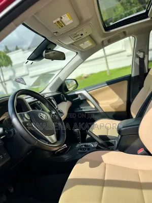 Toyota RAV4 Adventure 4dr SUV AWD (2.5L 4cyl 6A) 2018 Red