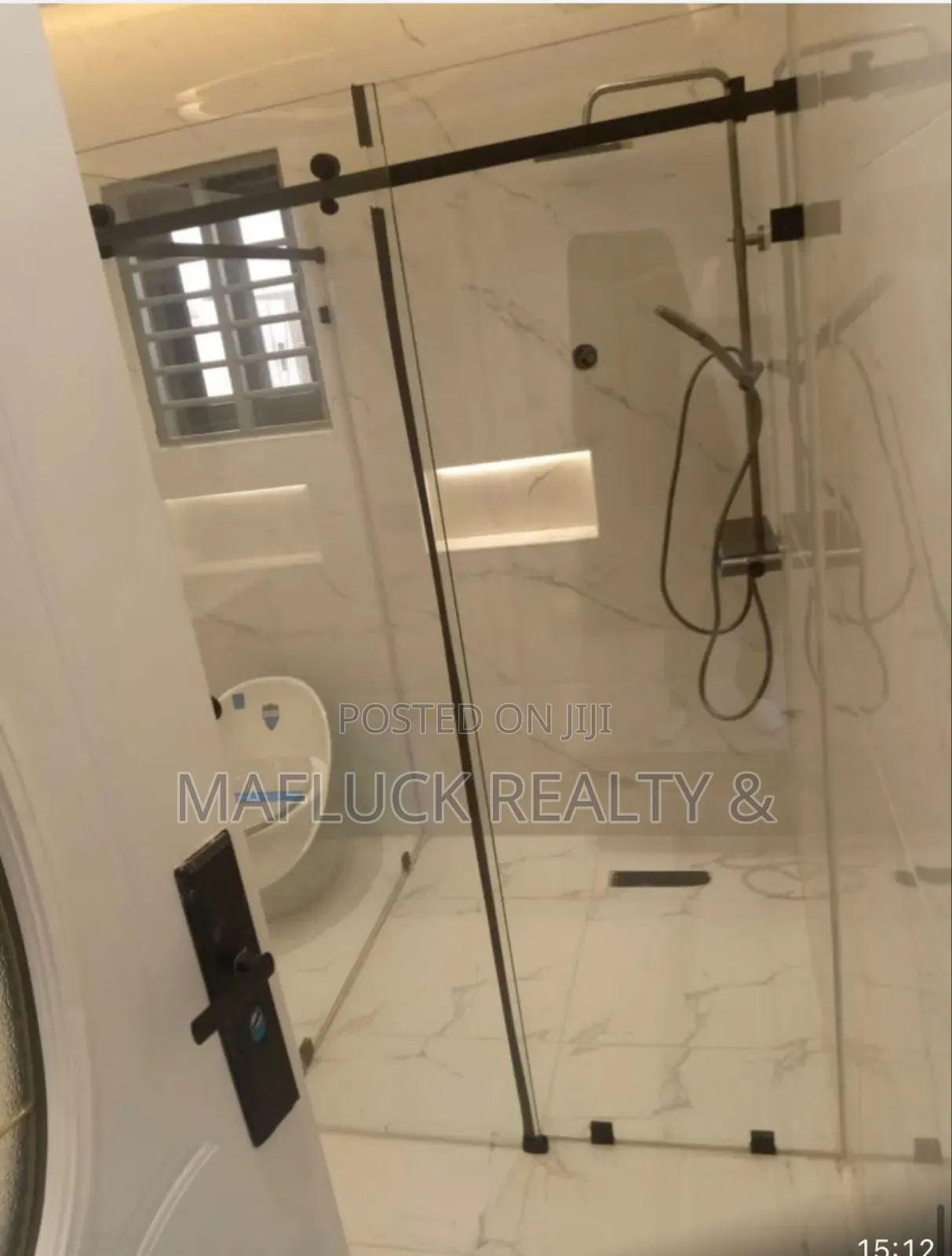 3bdrm House in Lakeside Estate for sale