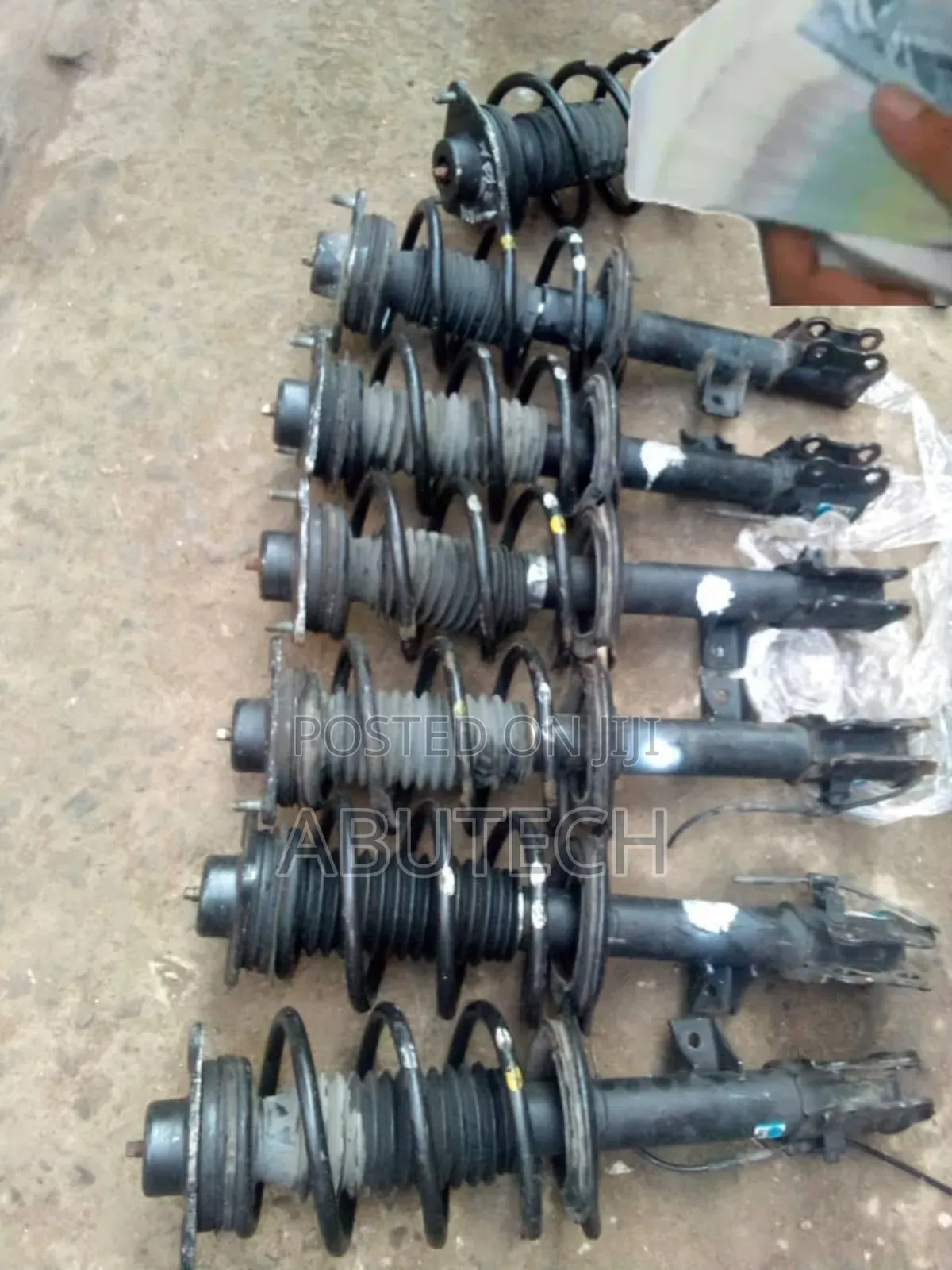 Front Shock Hundia Ix 35, Tucson and Kia Sportage 2010, 2012, 2015