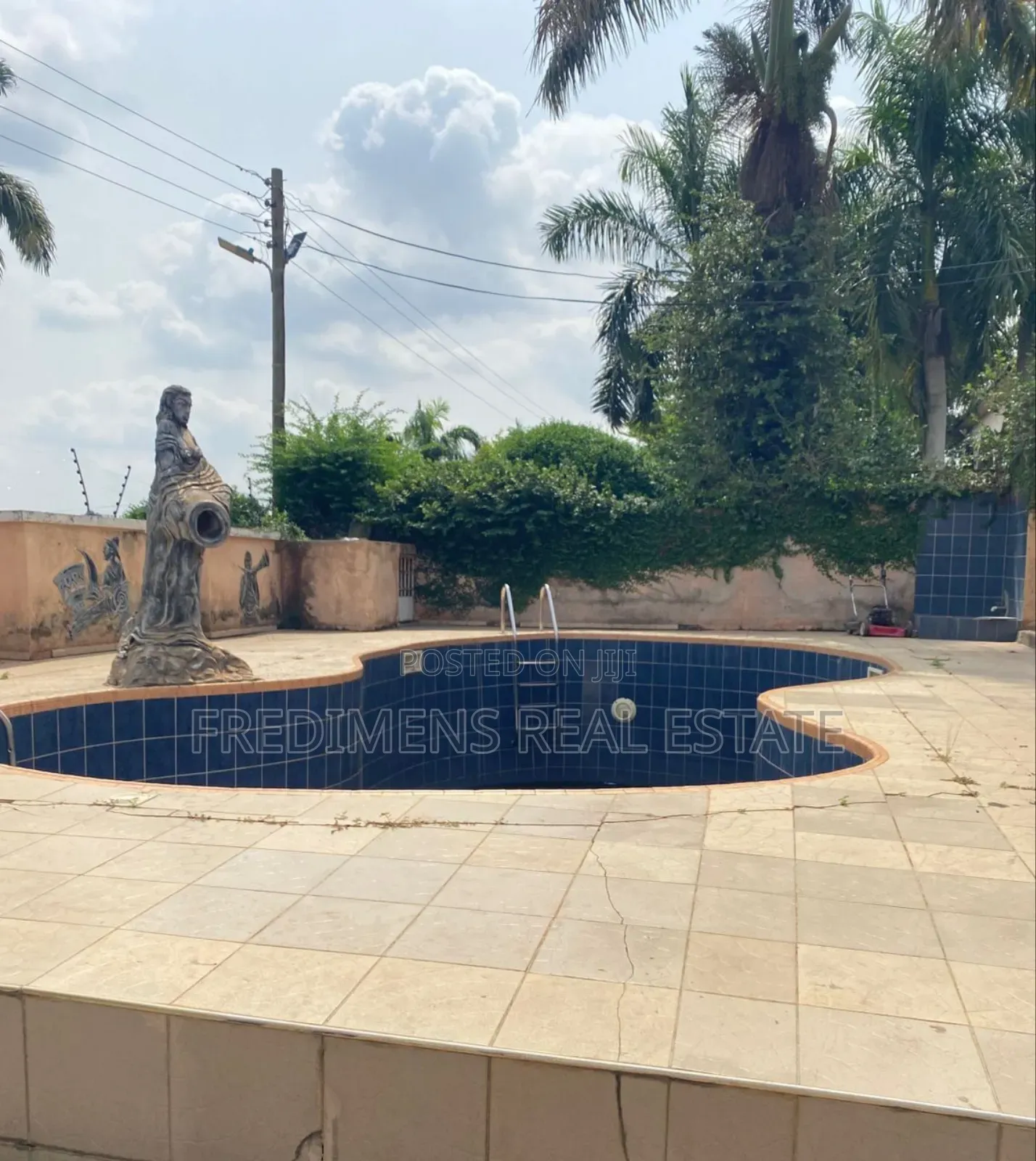 9bdrm House in Fredimens Real, Ejisu-Juaben Municipal for rent