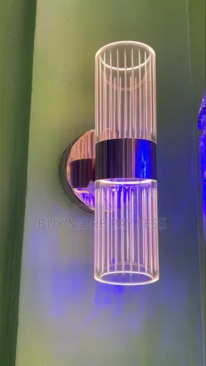 Modern Crystal Wall Sconce Lamp.